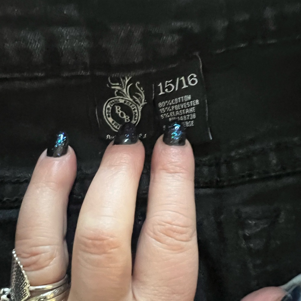 Used black jeans very stretchy